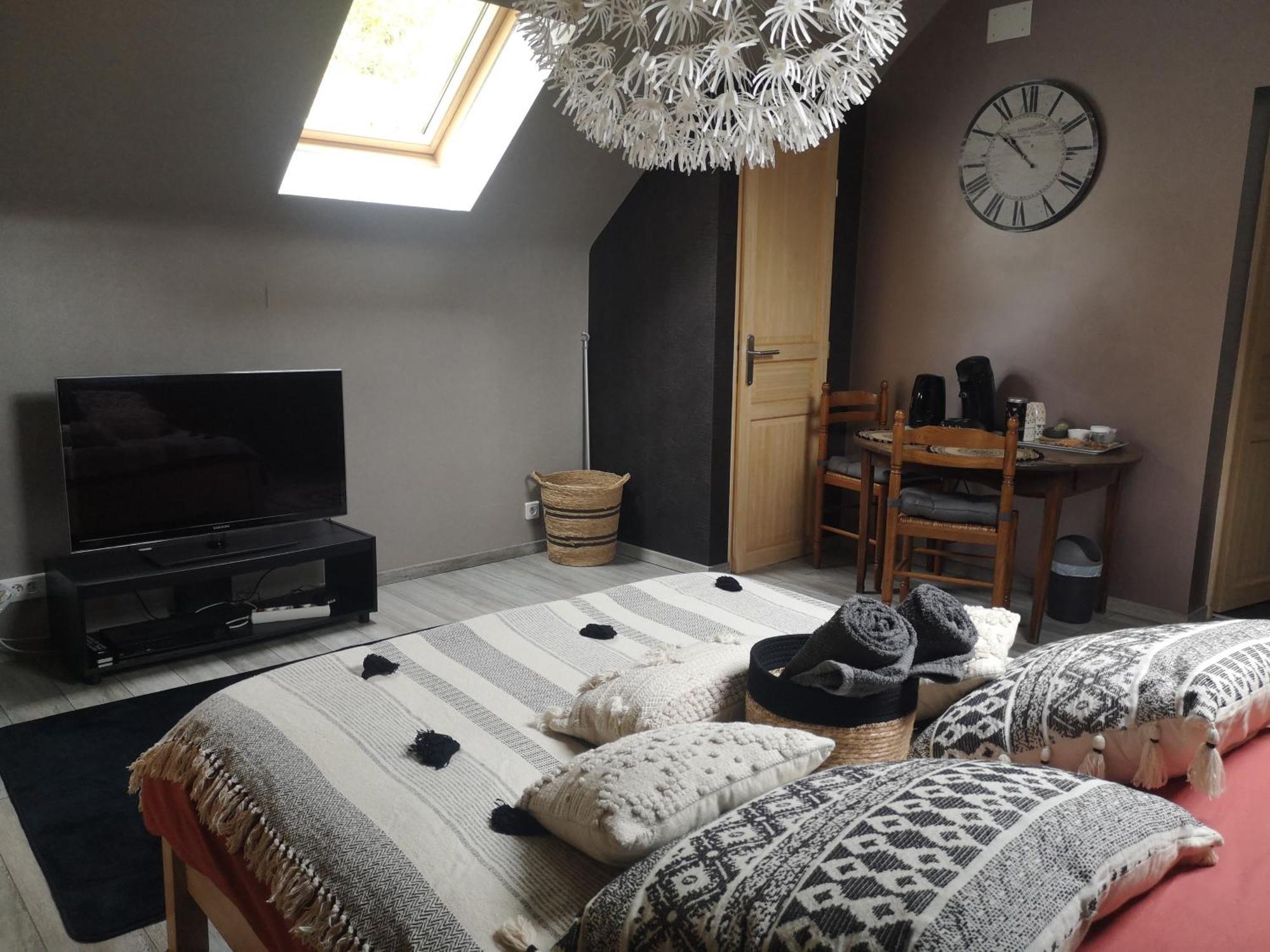 Agreable Chambre Privee Avec Entree Independante Langeais Exteriér fotografie